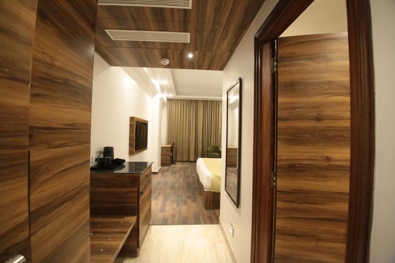 County Inn Vaishali Nagar, Dźajpur Zewnętrze zdjęcie