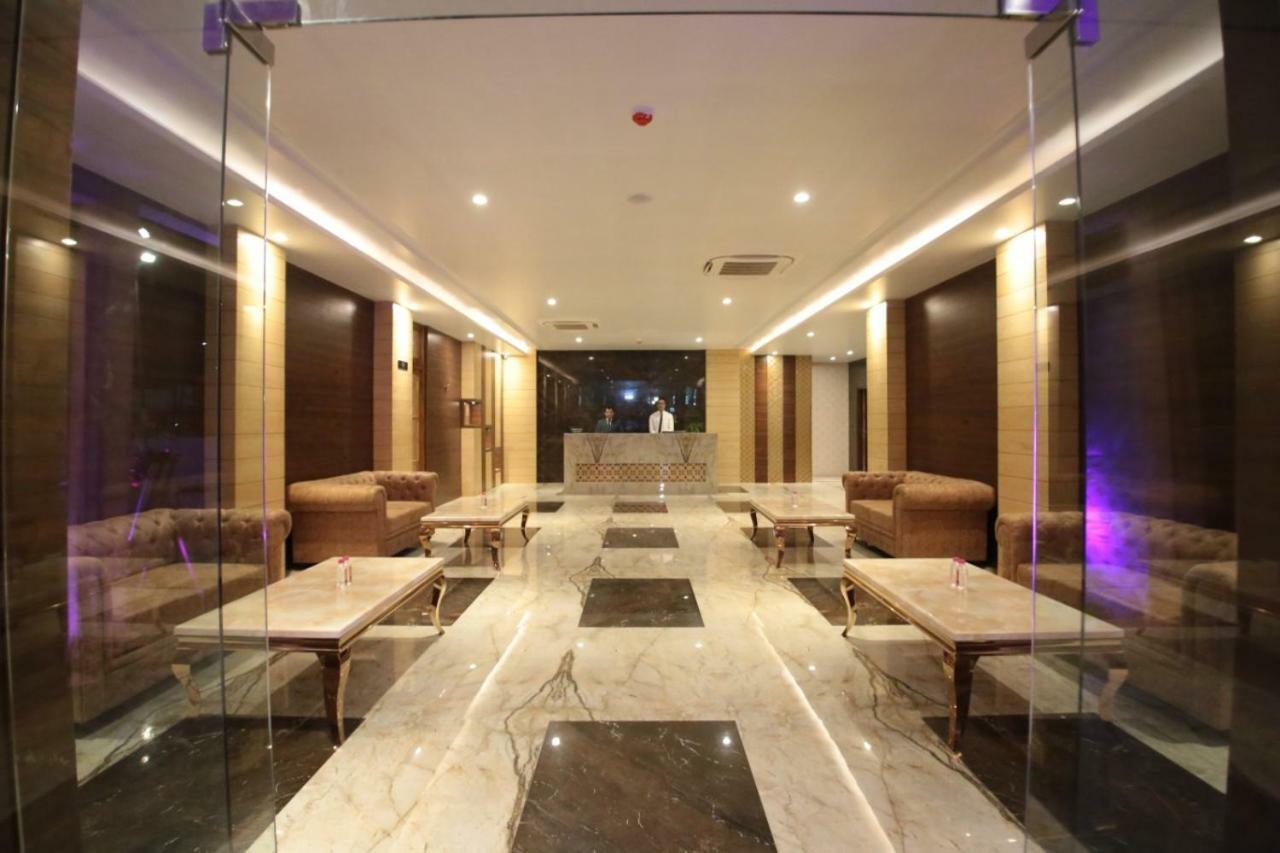 County Inn Vaishali Nagar, Dźajpur Zewnętrze zdjęcie